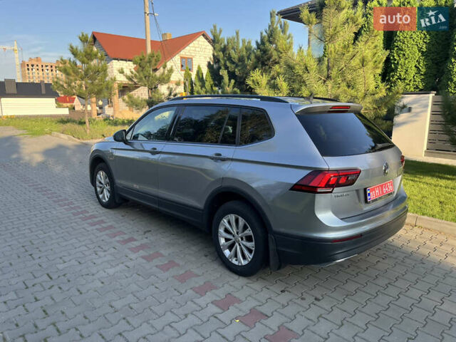 Сірий Фольксваген Тігуан, об'ємом двигуна 1.98 л та пробігом 182 тис. км за 16950 $, фото 2 на Automoto.ua