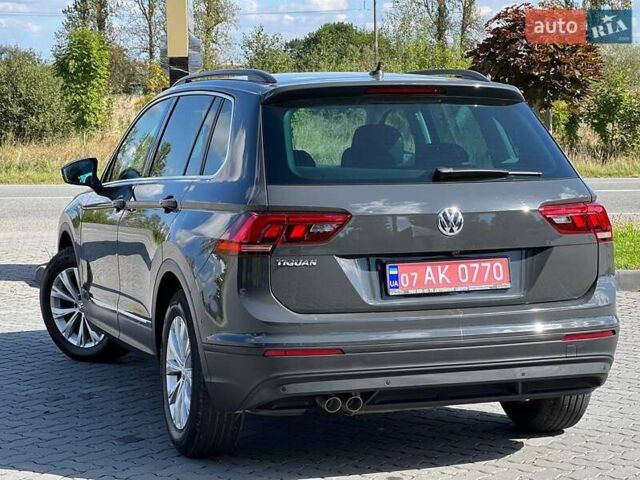 Сірий Фольксваген Тігуан, об'ємом двигуна 1.98 л та пробігом 231 тис. км за 22500 $, фото 5 на Automoto.ua