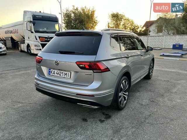 Сірий Фольксваген Тігуан, об'ємом двигуна 1.98 л та пробігом 118 тис. км за 28000 $, фото 53 на Automoto.ua