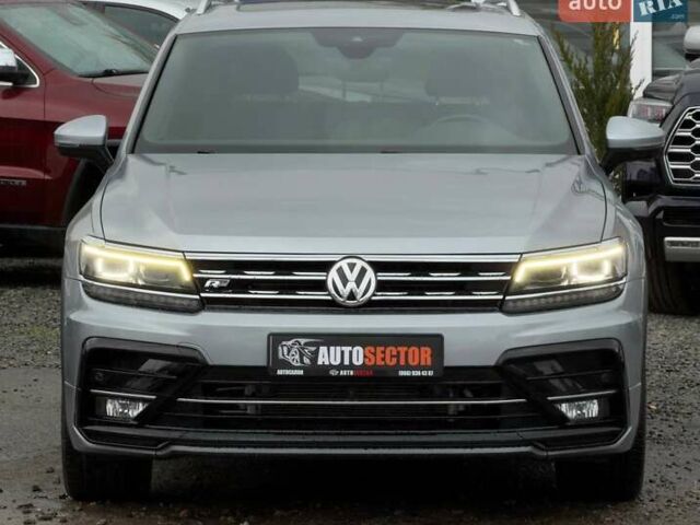Серый Фольксваген Тигуан, объемом двигателя 1.98 л и пробегом 78 тыс. км за 27500 $, фото 3 на Automoto.ua