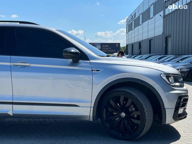 Серый Фольксваген Тигуан, объемом двигателя 2 л и пробегом 135 тыс. км за 23690 $, фото 3 на Automoto.ua