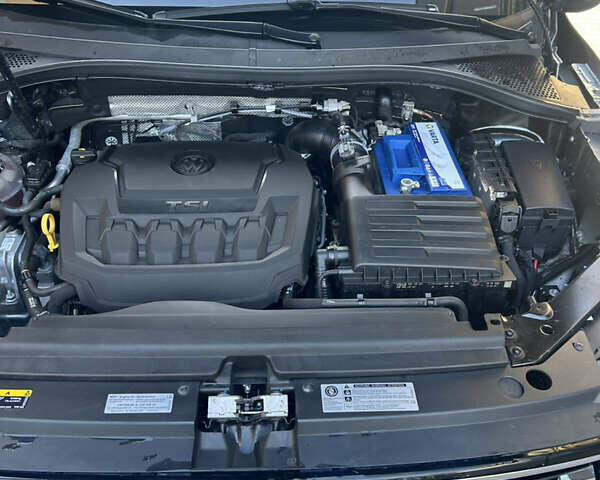 Сірий Фольксваген Тігуан, об'ємом двигуна 1.98 л та пробігом 68 тис. км за 17000 $, фото 10 на Automoto.ua