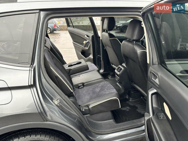 Серый Фольксваген Тигуан, объемом двигателя 2 л и пробегом 65 тыс. км за 18200 $, фото 16 на Automoto.ua