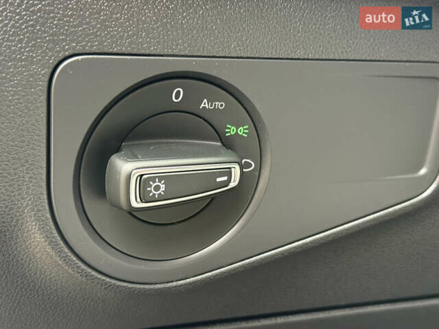 Сірий Фольксваген Тігуан, об'ємом двигуна 2 л та пробігом 212 тис. км за 16900 $, фото 33 на Automoto.ua