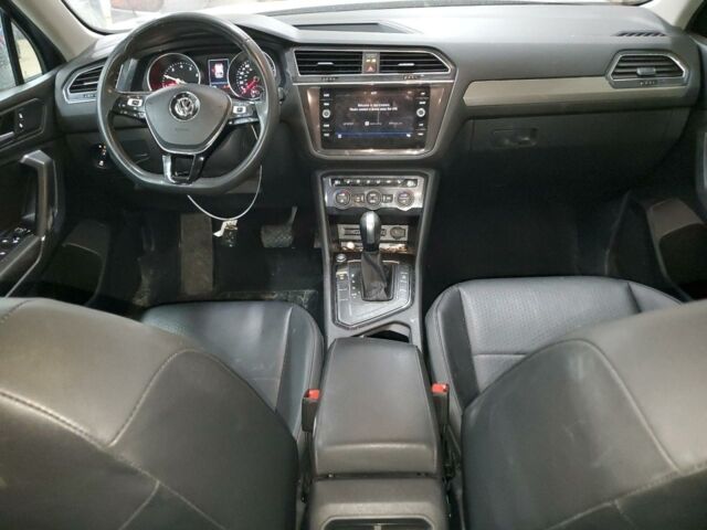 Сірий Фольксваген Тігуан, об'ємом двигуна 2 л та пробігом 138 тис. км за 11400 $, фото 7 на Automoto.ua