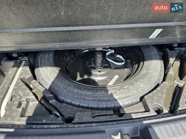 Серый Фольксваген Тигуан, объемом двигателя 1.98 л и пробегом 95 тыс. км за 21200 $, фото 19 на Automoto.ua