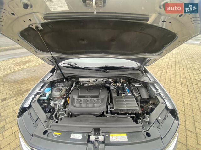 Серый Фольксваген Тигуан, объемом двигателя 2 л и пробегом 148 тыс. км за 19850 $, фото 40 на Automoto.ua