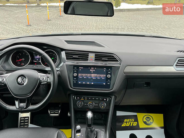 Серый Фольксваген Тигуан, объемом двигателя 1.98 л и пробегом 101 тыс. км за 23900 $, фото 13 на Automoto.ua