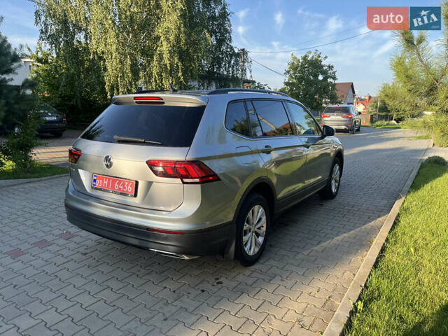 Сірий Фольксваген Тігуан, об'ємом двигуна 1.98 л та пробігом 182 тис. км за 16950 $, фото 4 на Automoto.ua