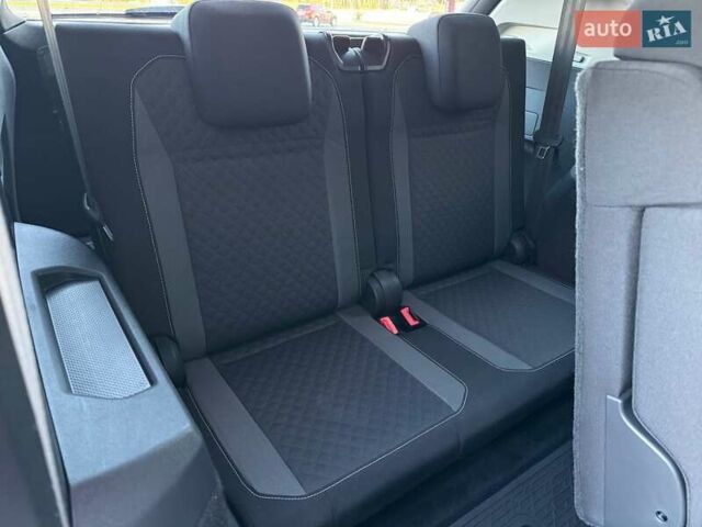 Серый Фольксваген Тигуан, объемом двигателя 2 л и пробегом 53 тыс. км за 18900 $, фото 17 на Automoto.ua