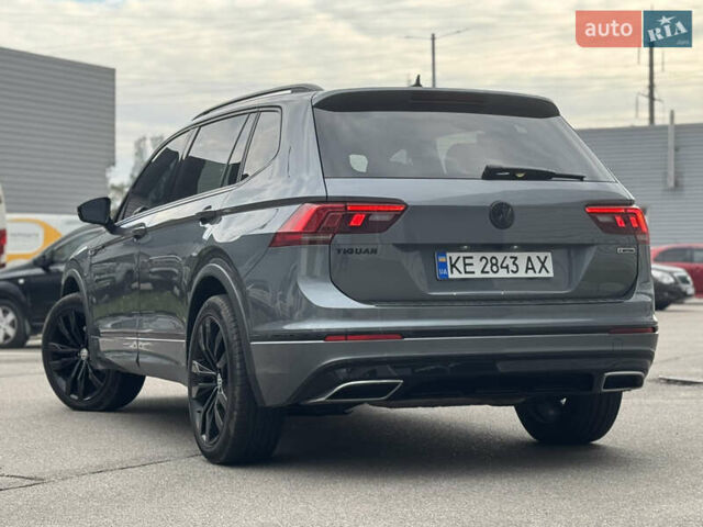 Серый Фольксваген Тигуан, объемом двигателя 1.98 л и пробегом 98 тыс. км за 24900 $, фото 3 на Automoto.ua