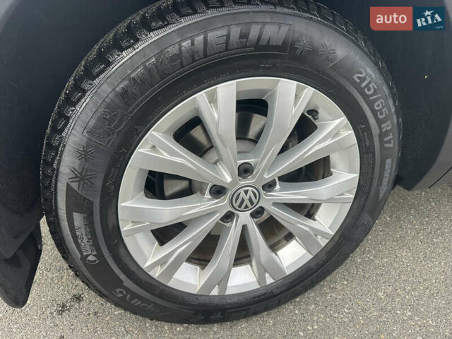 Серый Фольксваген Тигуан, объемом двигателя 1.97 л и пробегом 110 тыс. км за 24999 $, фото 31 на Automoto.ua
