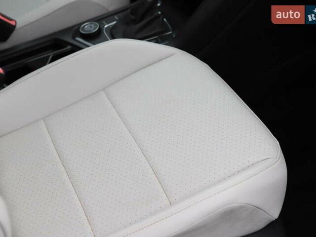 Сірий Фольксваген Тігуан, об'ємом двигуна 1.98 л та пробігом 110 тис. км за 11899 $, фото 17 на Automoto.ua