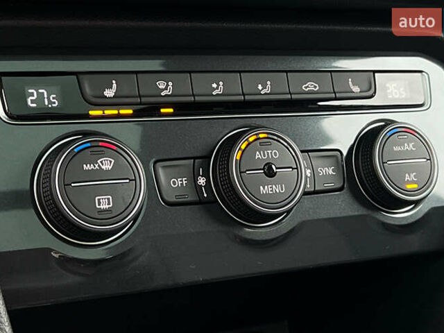 Серый Фольксваген Тигуан, объемом двигателя 1.98 л и пробегом 101 тыс. км за 23900 $, фото 17 на Automoto.ua