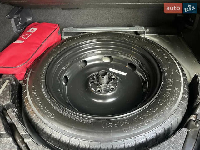 Серый Фольксваген Тигуан, объемом двигателя 1.98 л и пробегом 225 тыс. км за 17800 $, фото 22 на Automoto.ua