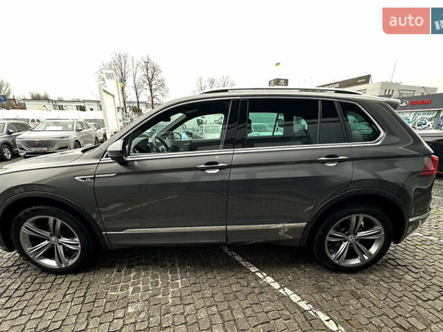 Серый Фольксваген Тигуан, объемом двигателя 1.97 л и пробегом 153 тыс. км за 27990 $, фото 14 на Automoto.ua