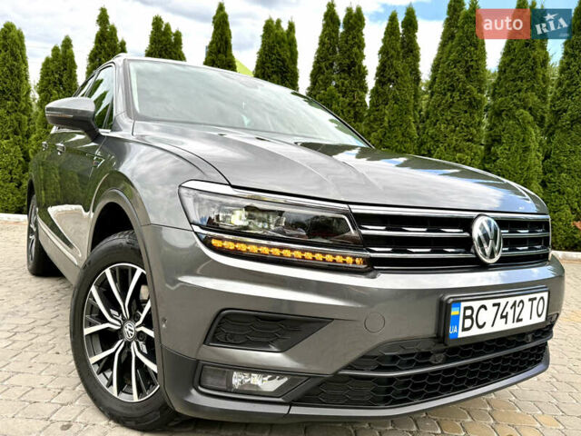 Сірий Фольксваген Тігуан, об'ємом двигуна 1.97 л та пробігом 250 тис. км за 25999 $, фото 13 на Automoto.ua