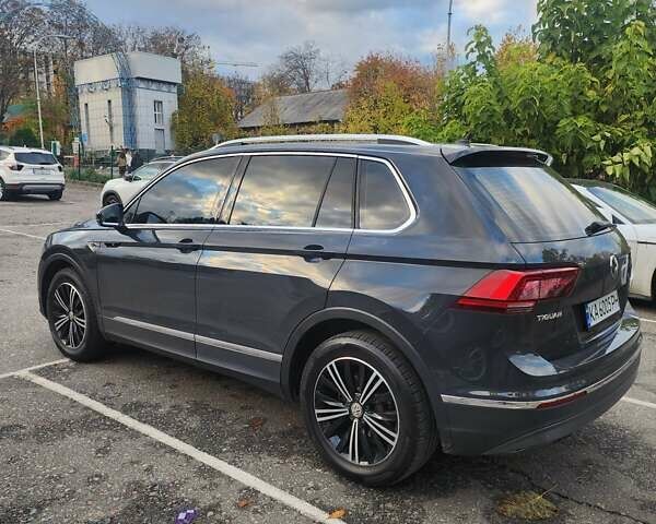Фольксваген Тігуан 2020 у Києві на Automoto.ua Сірий Фольксваген Тігуан, об'ємом двигуна 1.98 л та пробігом 119 тис. км за 26700 $, фото 11 на Automoto.ua