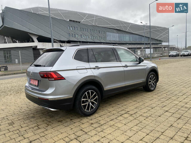 Серый Фольксваген Тигуан, объемом двигателя 2 л и пробегом 148 тыс. км за 19850 $, фото 15 на Automoto.ua