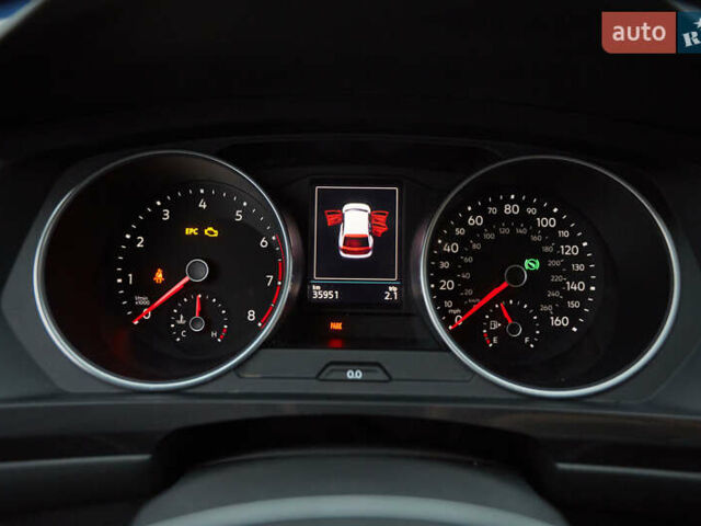 Серый Фольксваген Тигуан, объемом двигателя 1.98 л и пробегом 35 тыс. км за 17200 $, фото 12 на Automoto.ua