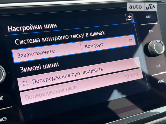 Сірий Фольксваген Тігуан, об'ємом двигуна 2 л та пробігом 185 тис. км за 26077 $, фото 71 на Automoto.ua