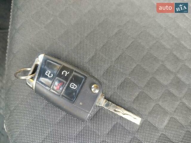 Серый Фольксваген Тигуан, объемом двигателя 1.98 л и пробегом 60 тыс. км за 19000 $, фото 20 на Automoto.ua