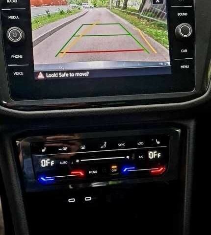 Серый Фольксваген Тигуан, объемом двигателя 2 л и пробегом 43 тыс. км за 13800 $, фото 21 на Automoto.ua