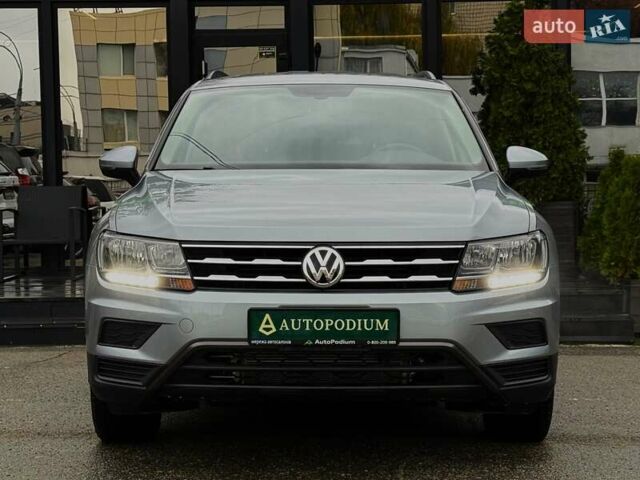 Серый Фольксваген Тигуан, объемом двигателя 1.98 л и пробегом 100 тыс. км за 23900 $, фото 1 на Automoto.ua