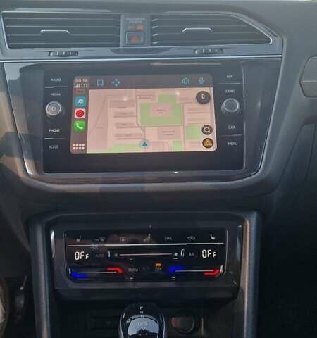 Серый Фольксваген Тигуан, объемом двигателя 1.98 л и пробегом 99 тыс. км за 26000 $, фото 2 на Automoto.ua