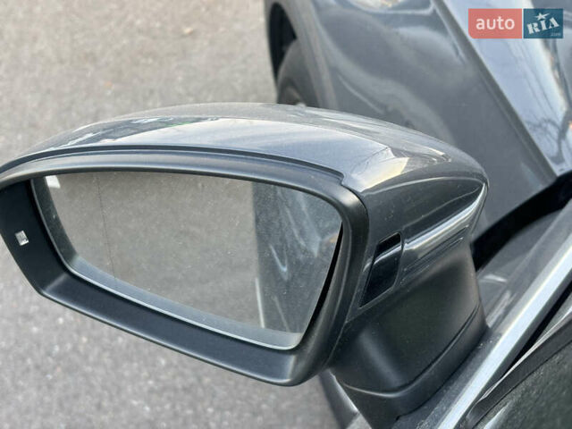 Серый Фольксваген Тигуан, объемом двигателя 1.97 л и пробегом 180 тыс. км за 31000 $, фото 29 на Automoto.ua