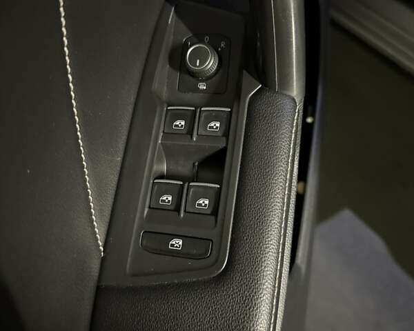 Серый Фольксваген Тигуан, объемом двигателя 1.98 л и пробегом 104 тыс. км за 25200 $, фото 13 на Automoto.ua