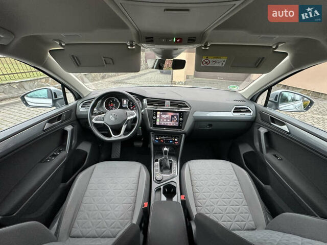 Сірий Фольксваген Тігуан, об'ємом двигуна 1.97 л та пробігом 160 тис. км за 28650 $, фото 82 на Automoto.ua