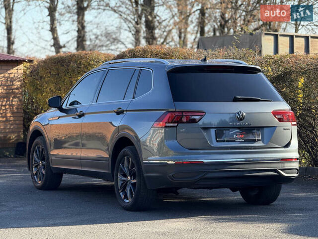 Серый Фольксваген Тигуан, объемом двигателя 2 л и пробегом 120 тыс. км за 23500 $, фото 12 на Automoto.ua