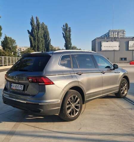 Серый Фольксваген Тигуан, объемом двигателя 1.98 л и пробегом 99 тыс. км за 26000 $, фото 8 на Automoto.ua