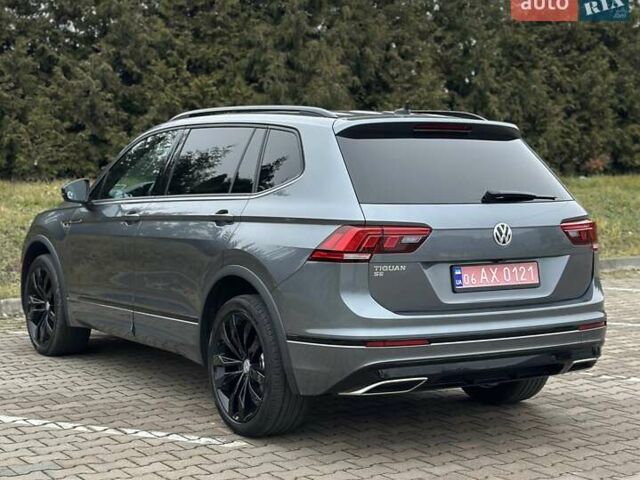 Серый Фольксваген Тигуан, объемом двигателя 2 л и пробегом 67 тыс. км за 25999 $, фото 7 на Automoto.ua