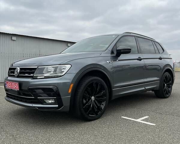 Серый Фольксваген Тигуан, объемом двигателя 1.98 л и пробегом 98 тыс. км за 24500 $, фото 5 на Automoto.ua