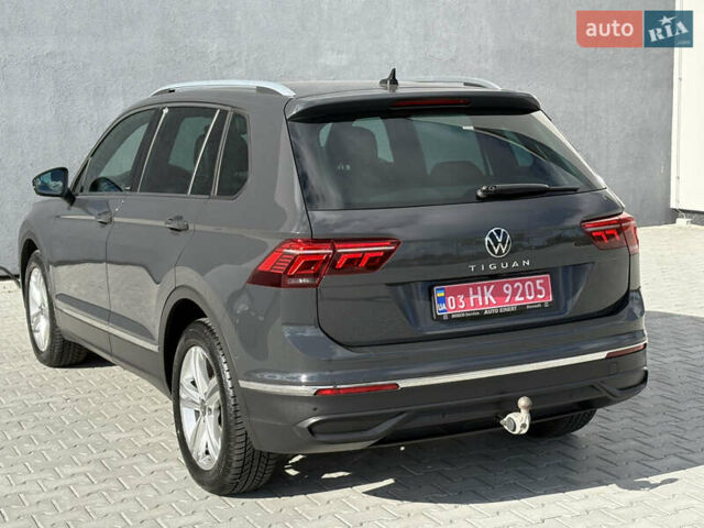 Серый Фольксваген Тигуан, объемом двигателя 2 л и пробегом 176 тыс. км за 27950 $, фото 20 на Automoto.ua