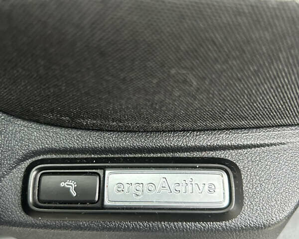 Серый Фольксваген Тигуан, объемом двигателя 2 л и пробегом 194 тыс. км за 31500 $, фото 22 на Automoto.ua