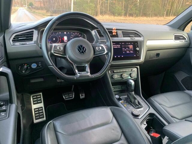 Серый Фольксваген Тигуан, объемом двигателя 2 л и пробегом 74 тыс. км за 11100 $, фото 10 на Automoto.ua