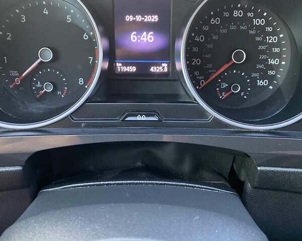 Серый Фольксваген Тигуан, объемом двигателя 1.98 л и пробегом 119 тыс. км за 21500 $, фото 17 на Automoto.ua