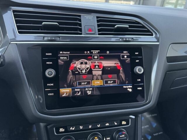 Серый Фольксваген Тигуан, объемом двигателя 2 л и пробегом 172 тыс. км за 33700 $, фото 22 на Automoto.ua