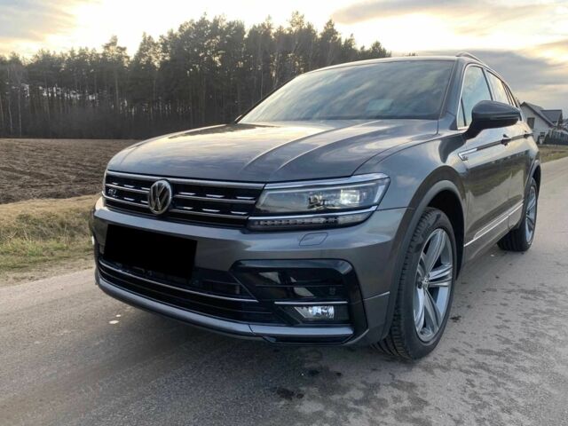 Серый Фольксваген Тигуан, объемом двигателя 2 л и пробегом 74 тыс. км за 11100 $, фото 4 на Automoto.ua