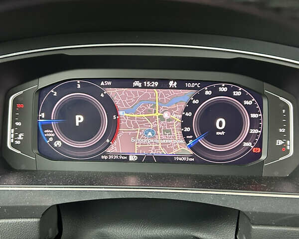 Серый Фольксваген Тигуан, объемом двигателя 2 л и пробегом 194 тыс. км за 31500 $, фото 71 на Automoto.ua