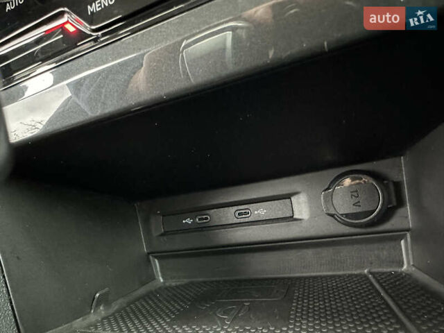 Сірий Фольксваген Тігуан, об'ємом двигуна 1.97 л та пробігом 160 тис. км за 28650 $, фото 58 на Automoto.ua