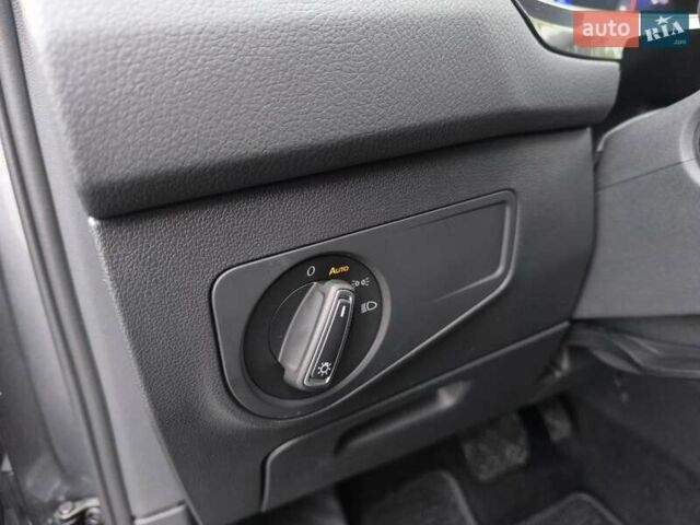 Сірий Фольксваген Тігуан, об'ємом двигуна 2 л та пробігом 63 тис. км за 23400 $, фото 30 на Automoto.ua