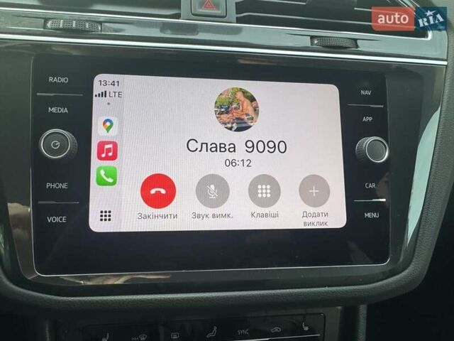 Сірий Фольксваген Тігуан, об'ємом двигуна 1.97 л та пробігом 52 тис. км за 33200 $, фото 44 на Automoto.ua