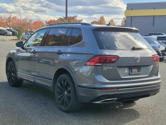 Серый Фольксваген Тигуан, объемом двигателя 2 л и пробегом 96 тыс. км за 13300 $, фото 4 на Automoto.ua