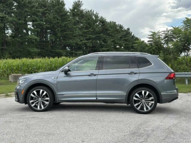 Сірий Фольксваген Тігуан, об'ємом двигуна 2 л та пробігом 11 тис. км за 7500 $, фото 2 на Automoto.ua