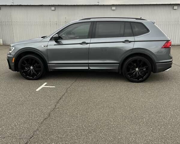 Серый Фольксваген Тигуан, объемом двигателя 1.98 л и пробегом 98 тыс. км за 24500 $, фото 24 на Automoto.ua