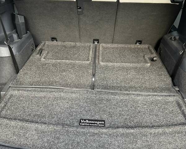 Серый Фольксваген Тигуан, объемом двигателя 1.98 л и пробегом 98 тыс. км за 24500 $, фото 99 на Automoto.ua